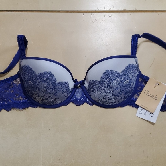 Blue and silver molded cup - Picture 1 of 2